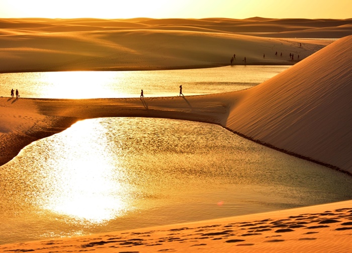 barreirinhas vs santo amaro qual lugar tem as melhores fotos de dunas