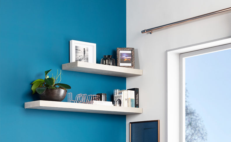 como escolher o tamanho ideal de nicho para livros no quarto