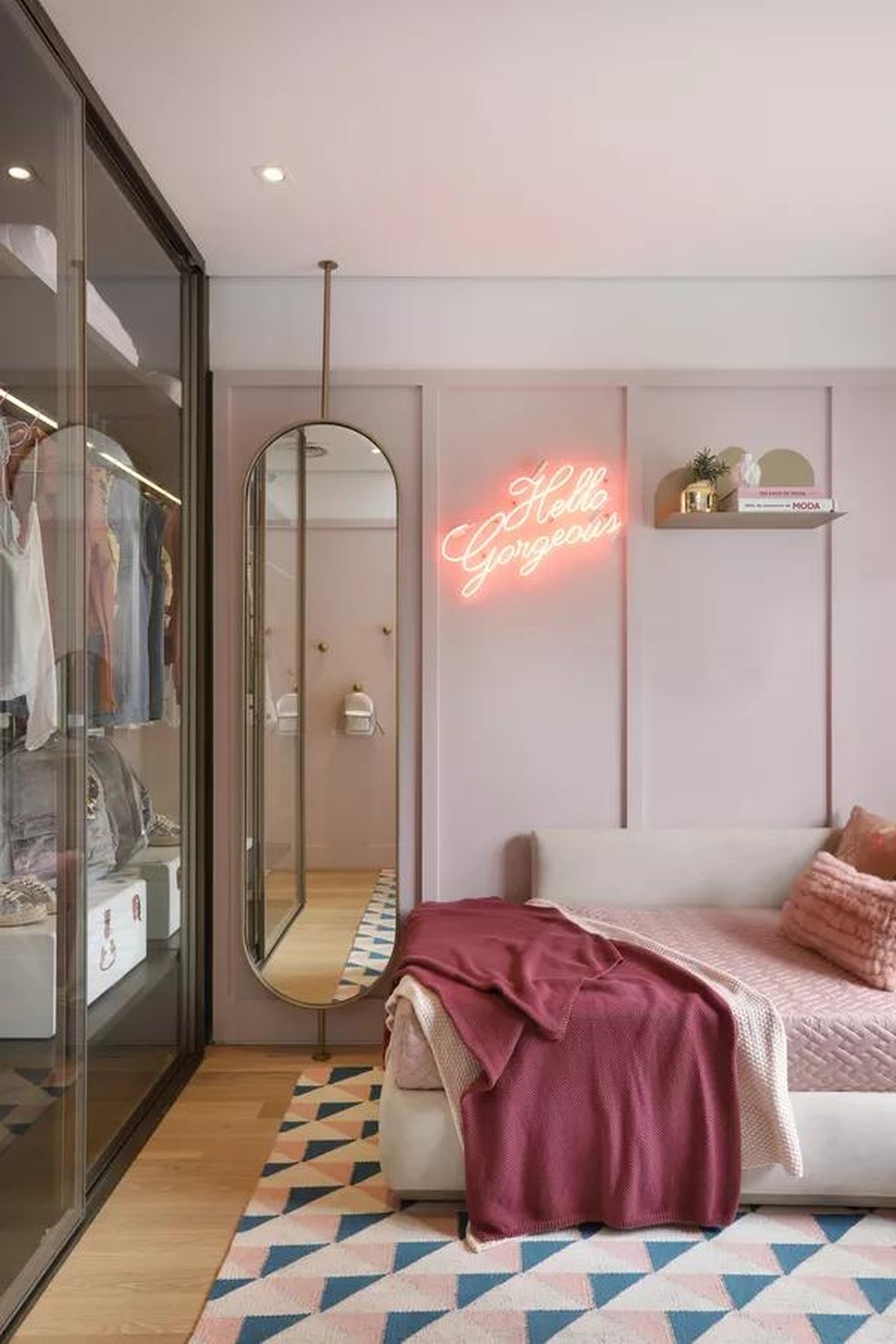 preço de móveis espelhados para quarto