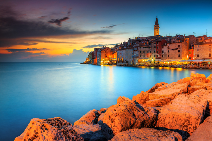 hvar